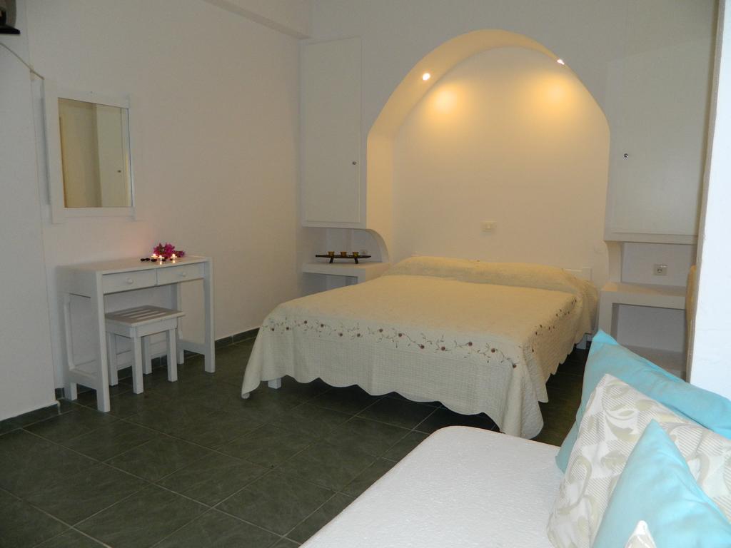 Villa Vergina เปริสซา ภายนอก รูปภาพ